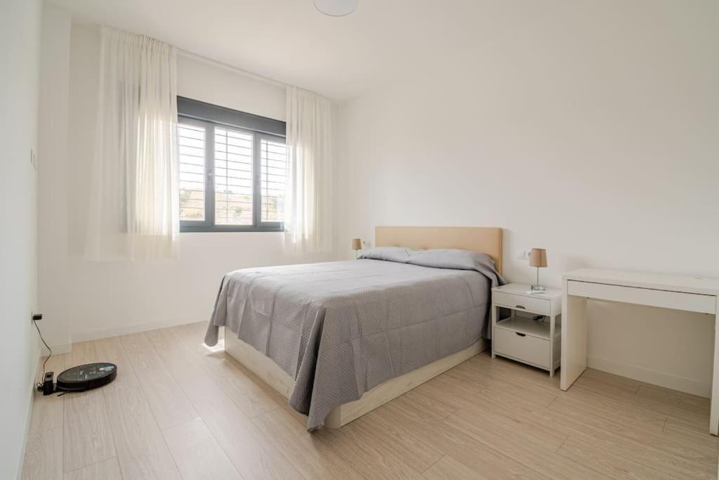 Appartement Nuevo, Disfruta Del Silencio, Familias Con Ninos, Aire Acondicionado, 2 Banos , Playa