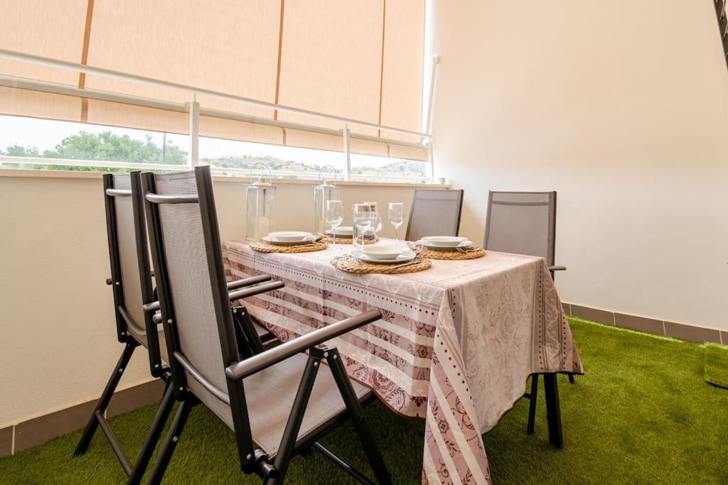 Appartement Nuevo, Disfruta Del Silencio, Familias Con Ninos, Aire Acondicionado, 2 Banos , Playa Benajarafe